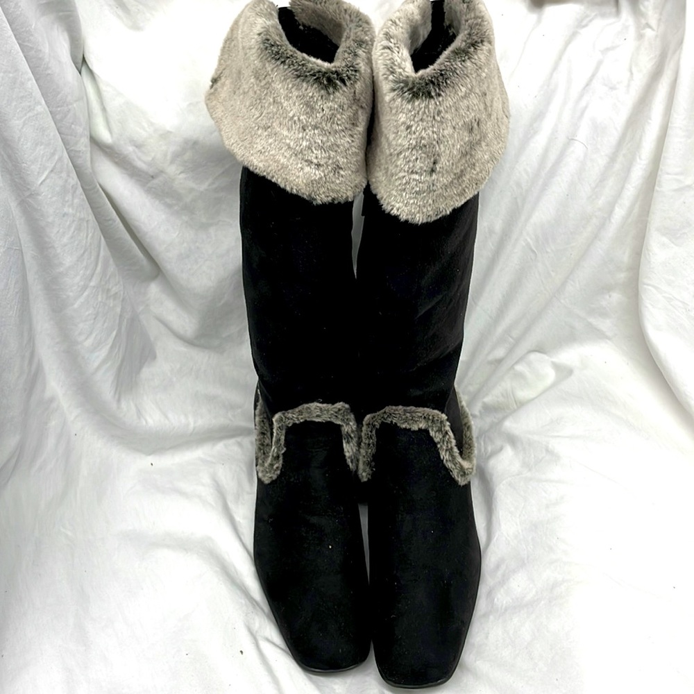 Soft style faux fur suede zip side knee boots ladies sz 8.5m